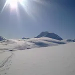 Lyngen Apartamento Lyngseidet