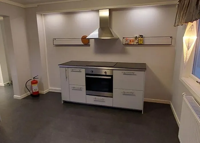 Lyngen Apartamento *