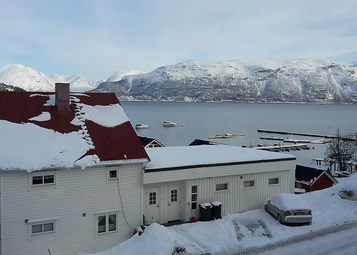 Apartamento Lyngen Lyngseidet